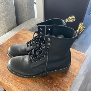 Dr. Marten’s combat